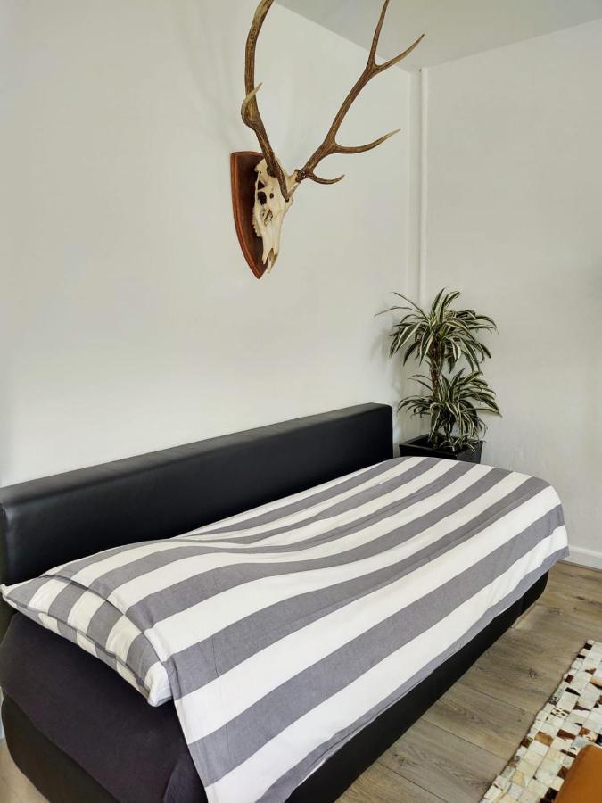 Jordaan Canal View Apartment Амстердам Екстериор снимка